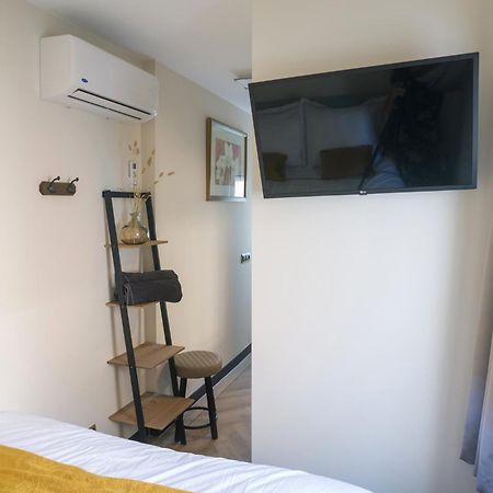Cozy Suite With New Shower Near Popodium 013 Tilburg Bagian luar foto
