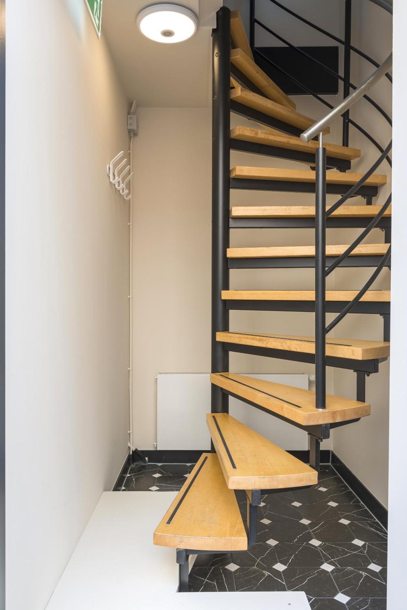 Cozy Suite With New Shower Near Popodium 013 Tilburg Bagian luar foto